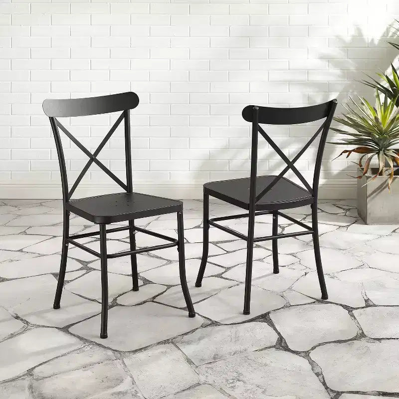 Chaise de salle à manger Astrid 2pk, intérieur/extérieur, en métal – Noir mat – Crosley : Structure en acier, résistante aux intempéries, sans accoudoirs