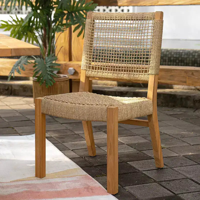 Sonoma Lane Sterling Chaises de salle à manger d'extérieur 2 pièces en teck miel – Résistantes aux intempéries, sans accoudoirs