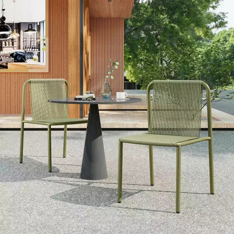 Christopher Knight Home Balfour - Lot de 2 chaises de salle à manger modernes empilables en rotin et fer forgé pour l'extérieur