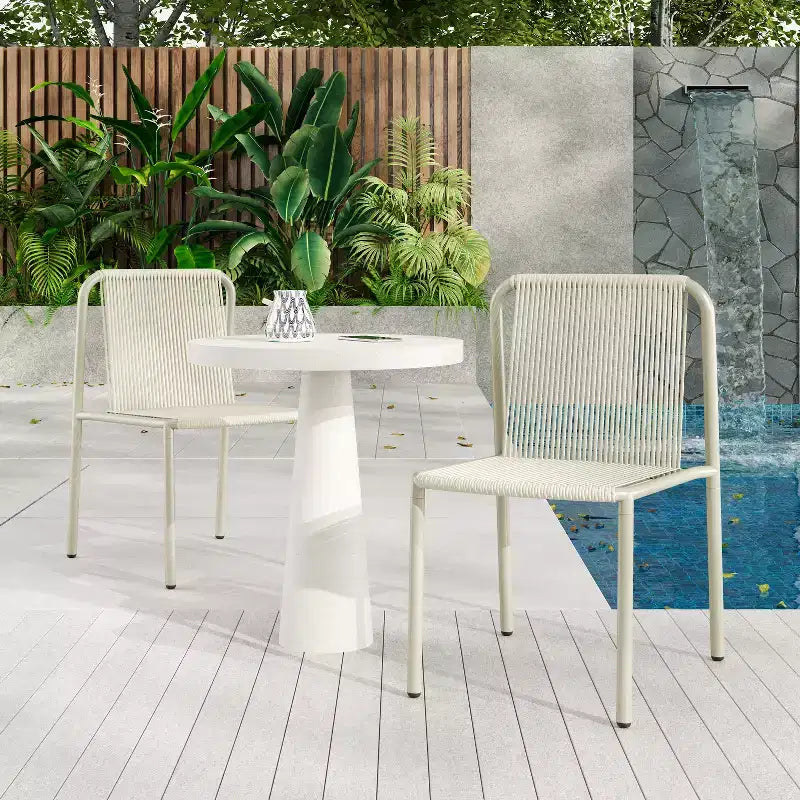 Christopher Knight Home Balfour - Lot de 2 chaises de salle à manger modernes empilables en rotin et fer forgé pour l'extérieur