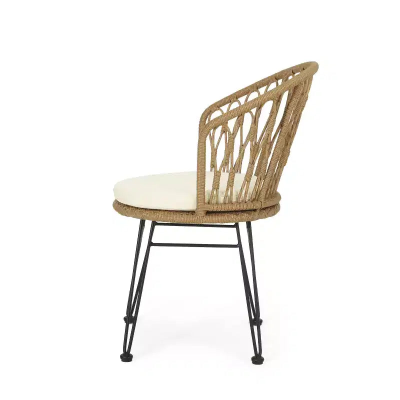 Christopher Knight Home Tavon Chaises de salle à manger d'extérieur en osier et métal avec coussin (Lot de 2)