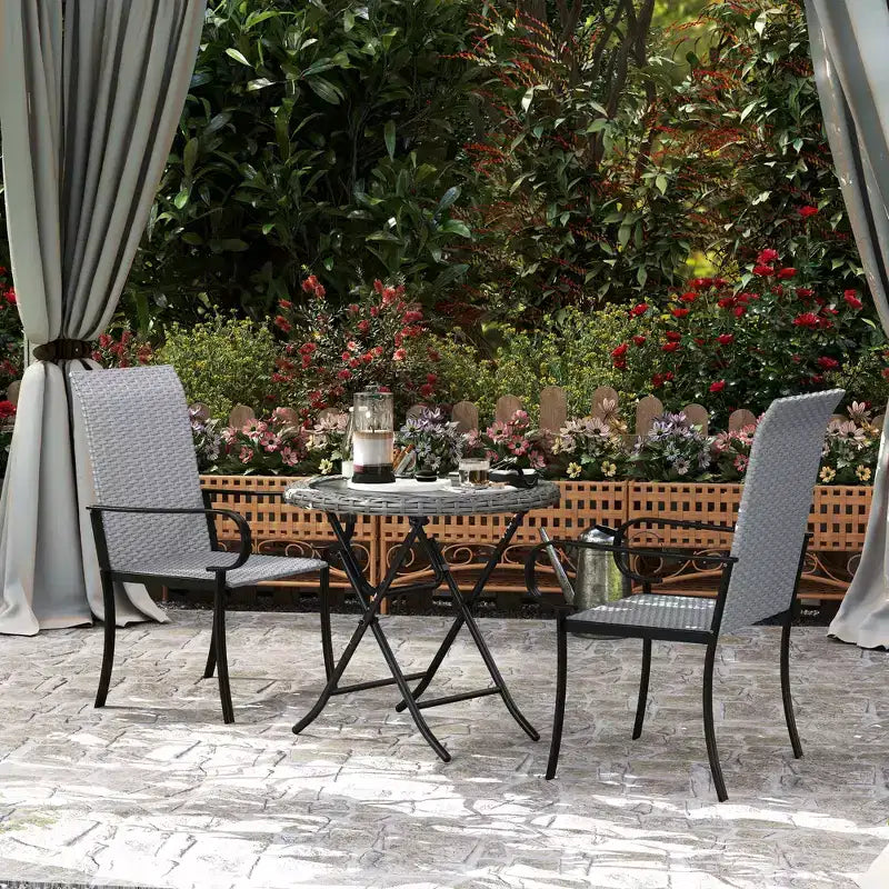 Chaises de salle à manger d'extérieur en osier Outsunny, fauteuils en rotin toutes saisons avec accoudoirs, cadre en acier, dossier haut et assise profonde