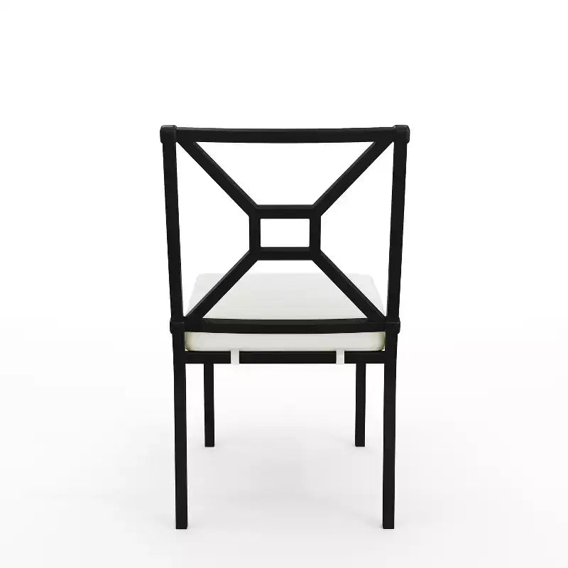 Chaise de salle à manger latérale empilable d'intérieur/extérieur Martha Stewart Lily Pond avec cadre en acier noir et coussin toutes saisons crème