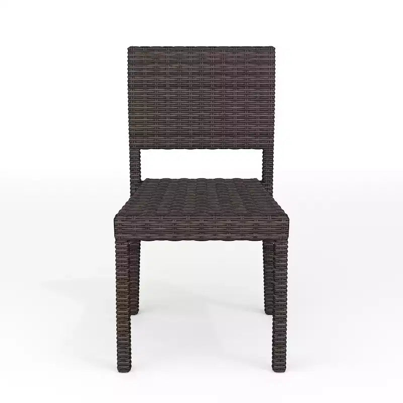 Chaise de salle à manger empilable Martha Stewart Bedford pour l'intérieur et l'extérieur en osier de rotin
