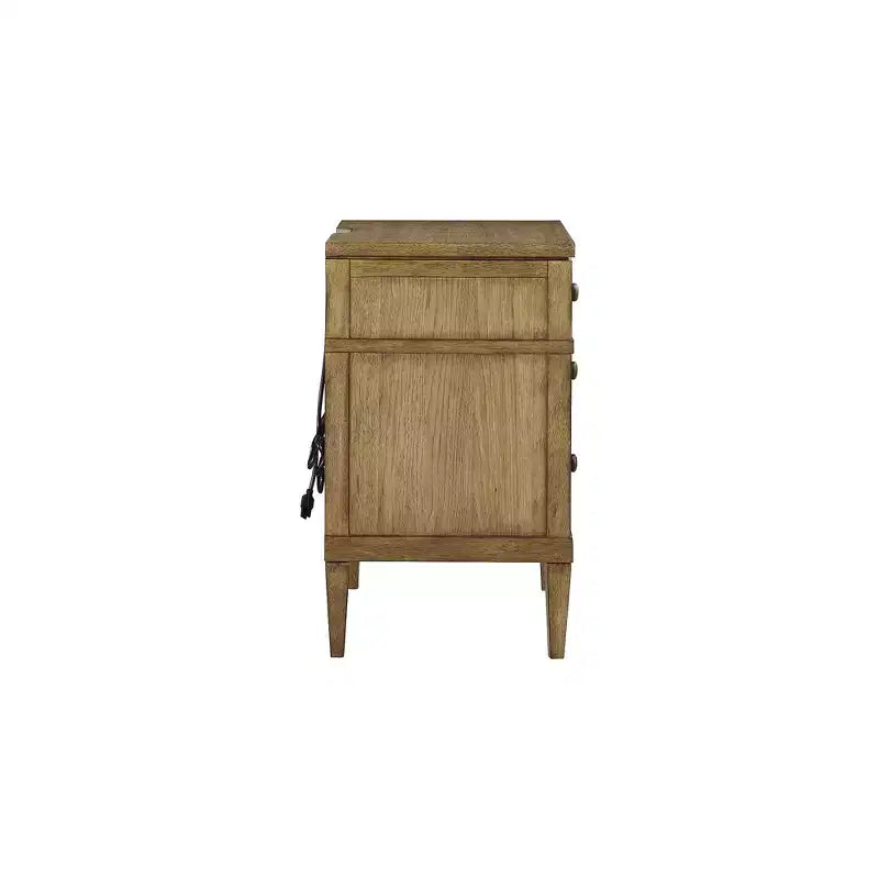 Table de chevet à 3 tiroirs avec ports de chargement USB-A et USB-C – Bois dur marron