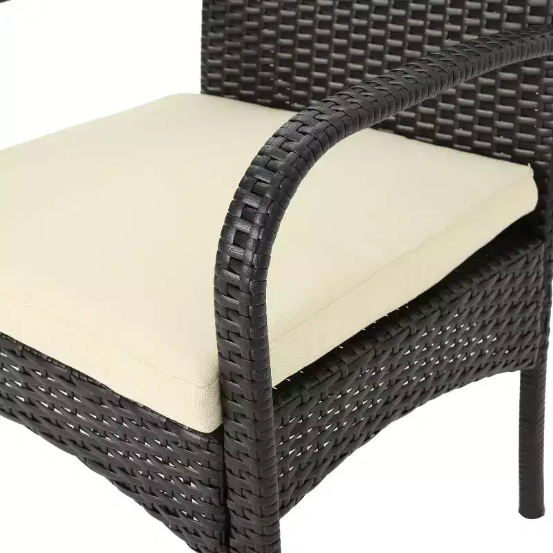 Chaises de salle à manger d'extérieur en osier Christopher Knight Home Cordoba avec coussin (lot de 2)
