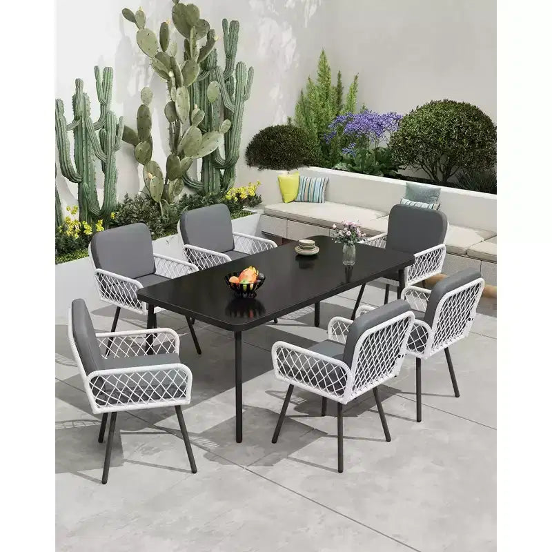 Chaises de salle à manger de patio TROPOW avec rotin de 5 mm et coussins, ensemble de 4 chaises d'extérieur, chaises en osier empilables avec cadre en métal pour le jardin