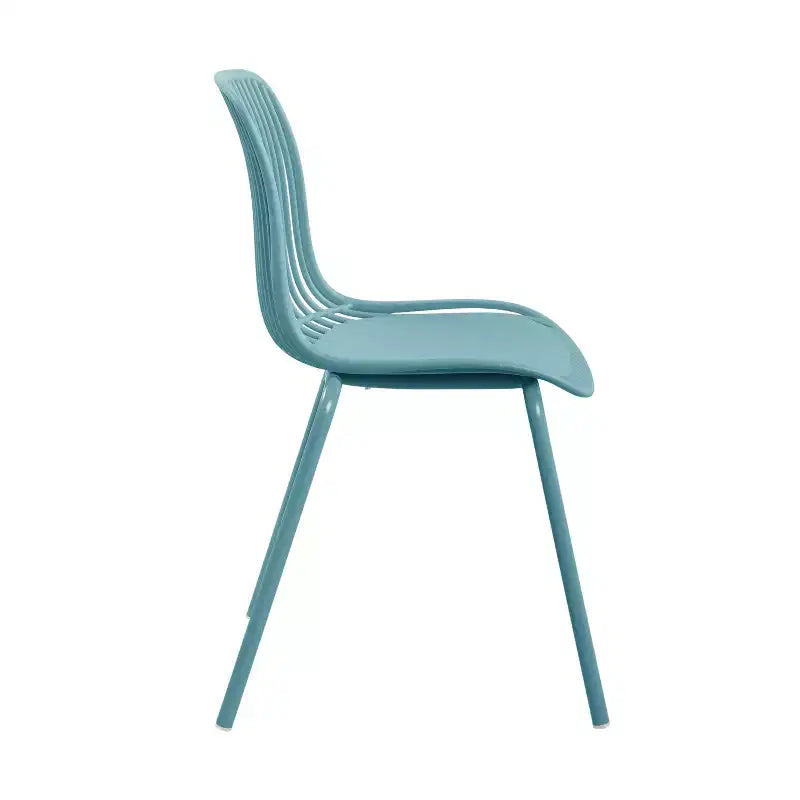 Christopher Knight Home Marina Chaises de salle à manger d'extérieur en plastique et fer (lot de 2)