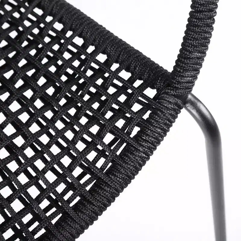 Chaises de salle à manger empilables d'extérieur GDFStudio Harbor en acier avec corde noire (Lot de 2)