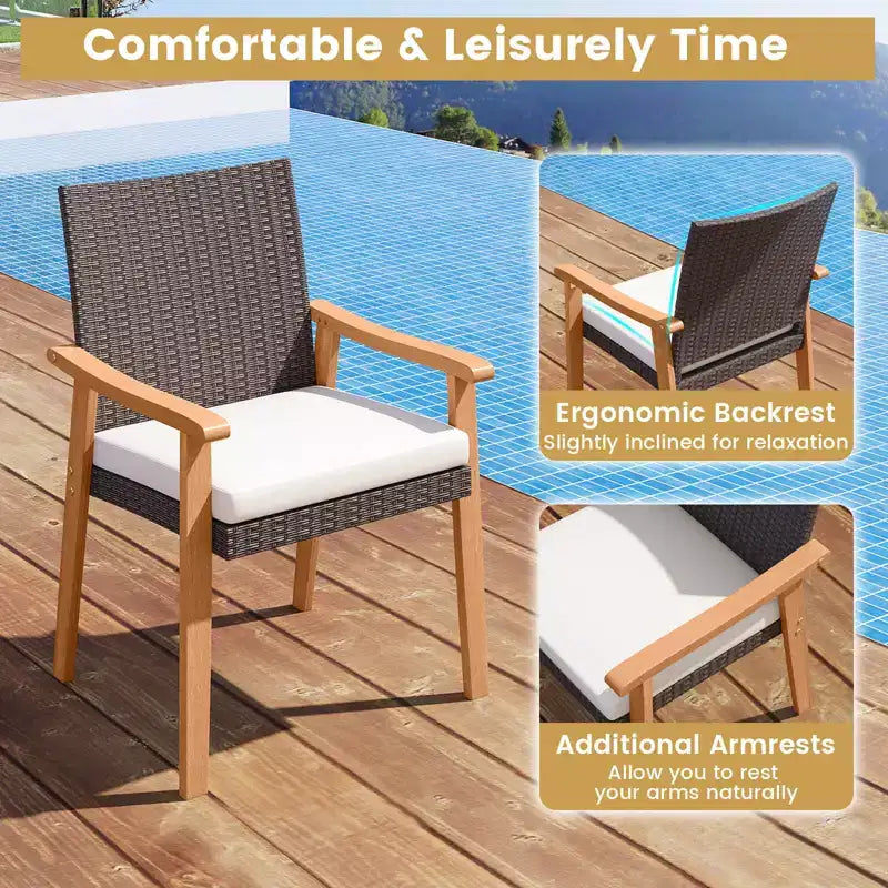 Costway Lot de 2 ou 4 chaises de salle à manger de jardin avec coussins, accoudoirs en bois et cadre en métal