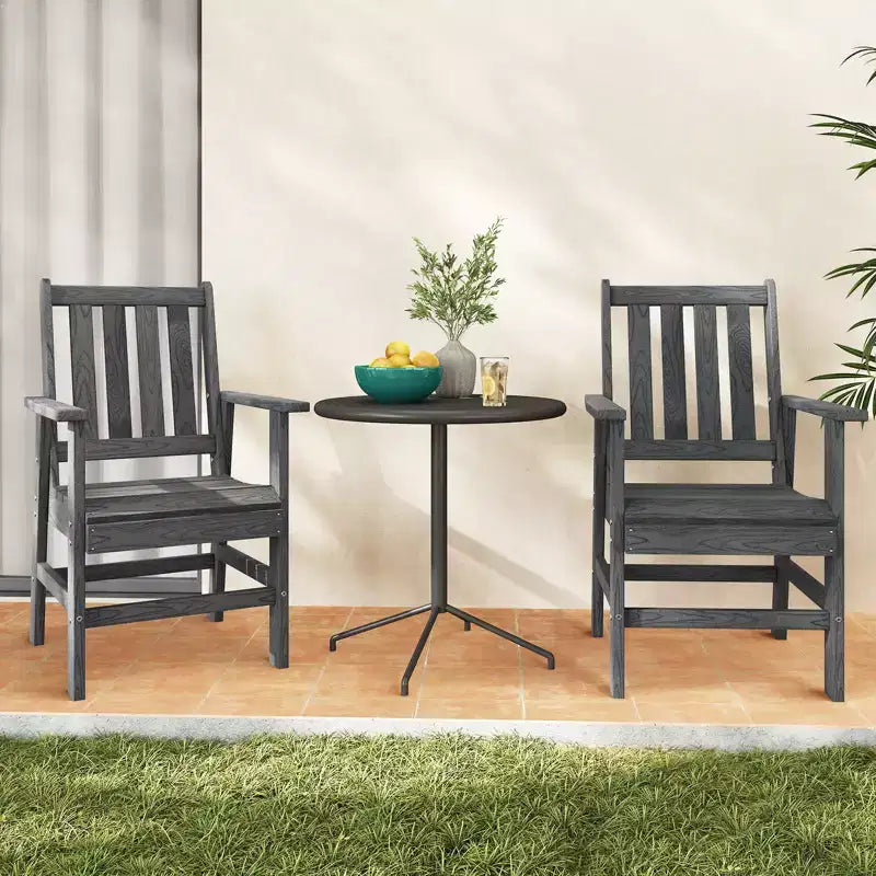 Lot de 4 chaises de salle à manger Costway pour patio avec accoudoirs larges et siège incurvé motif grain de bois pour jardin