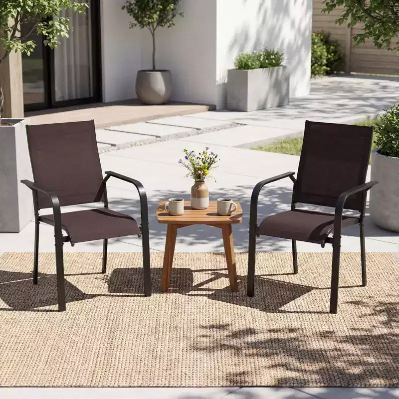 Chaises de salle à manger de patio Costway, ensemble de 4 fauteuils empilables d'extérieur avec dossier en métal