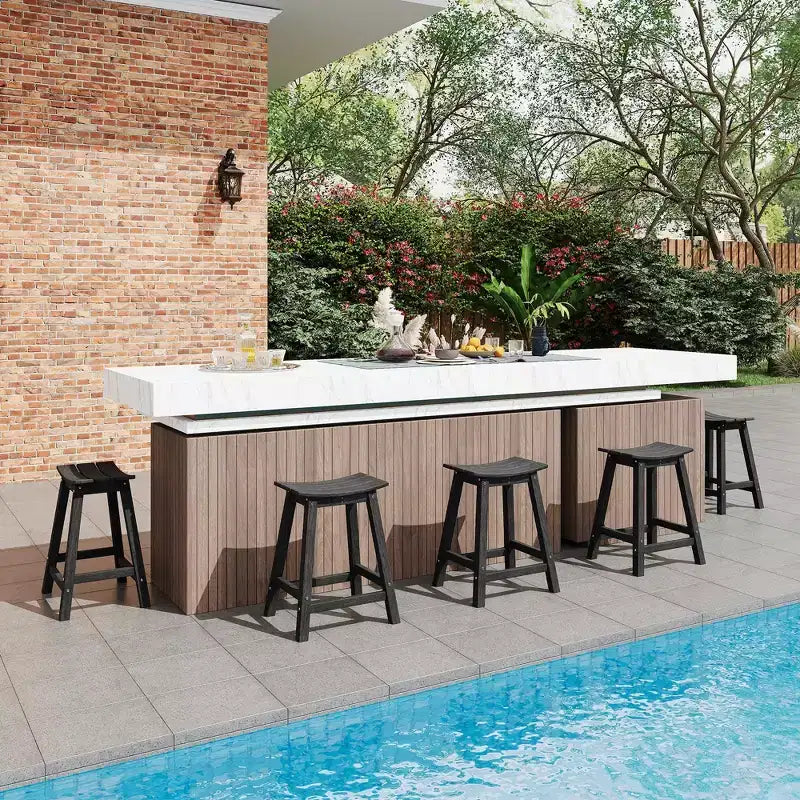 Tabouret de bar robuste et résistant aux intempéries Chaise de terrasse d'extérieur en PEHD à hauteur de comptoir avec repose-pieds, en résine durable pour balcon, terrasse, cuisine