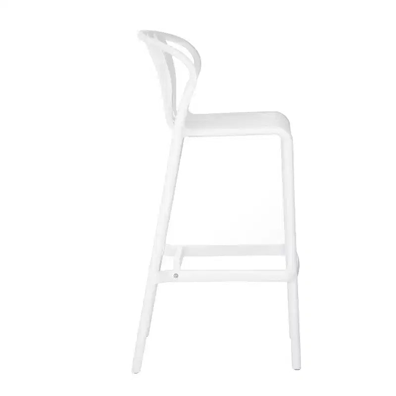 sumyeg Lot de 2 tabourets de bar d'extérieur, chaises en plastique de 75 cm de hauteur de comptoir avec dossier perforé, empilables, résistantes aux intempéries, blanc