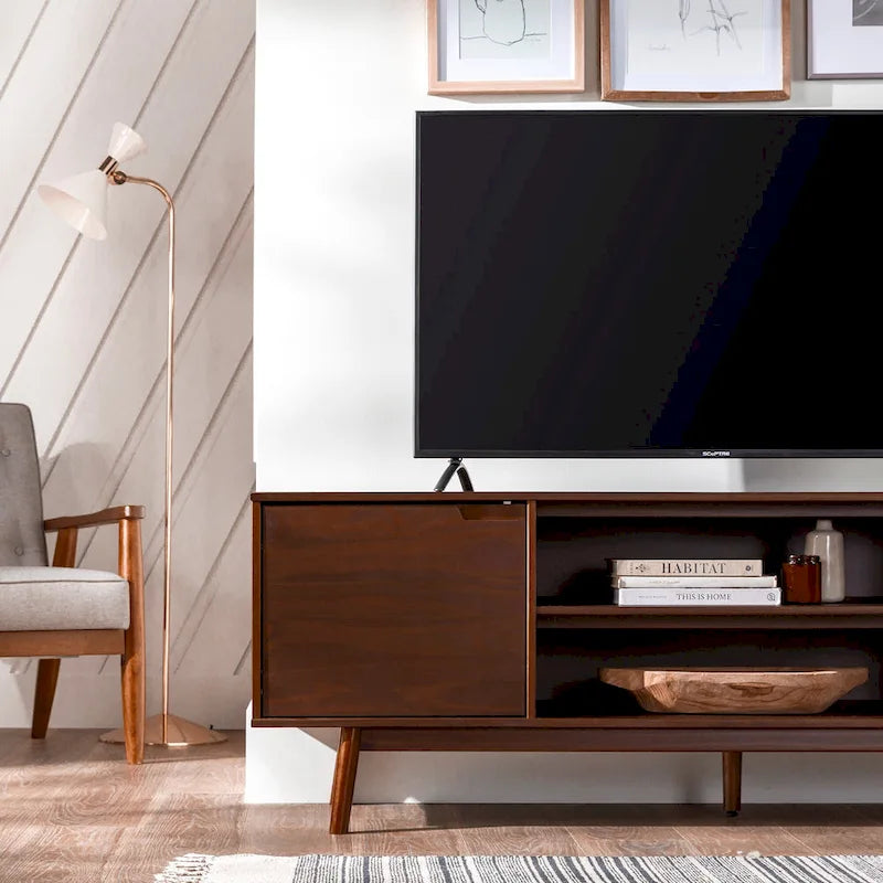 Meuble TV en bois massif de style Mid-Century Middlebrook de 70 po