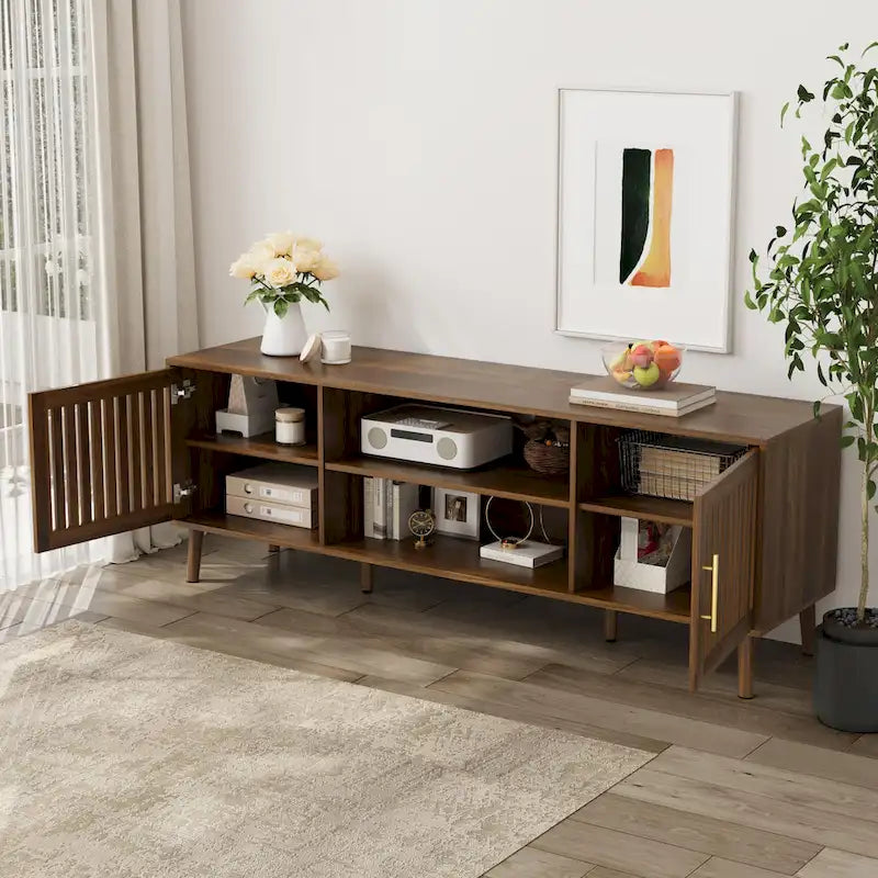 Meuble TV de 160 cm avec 2 portes à persiennes et étagère de rangement réglable, Meuble TV moderne médiéval avec espace de rangement