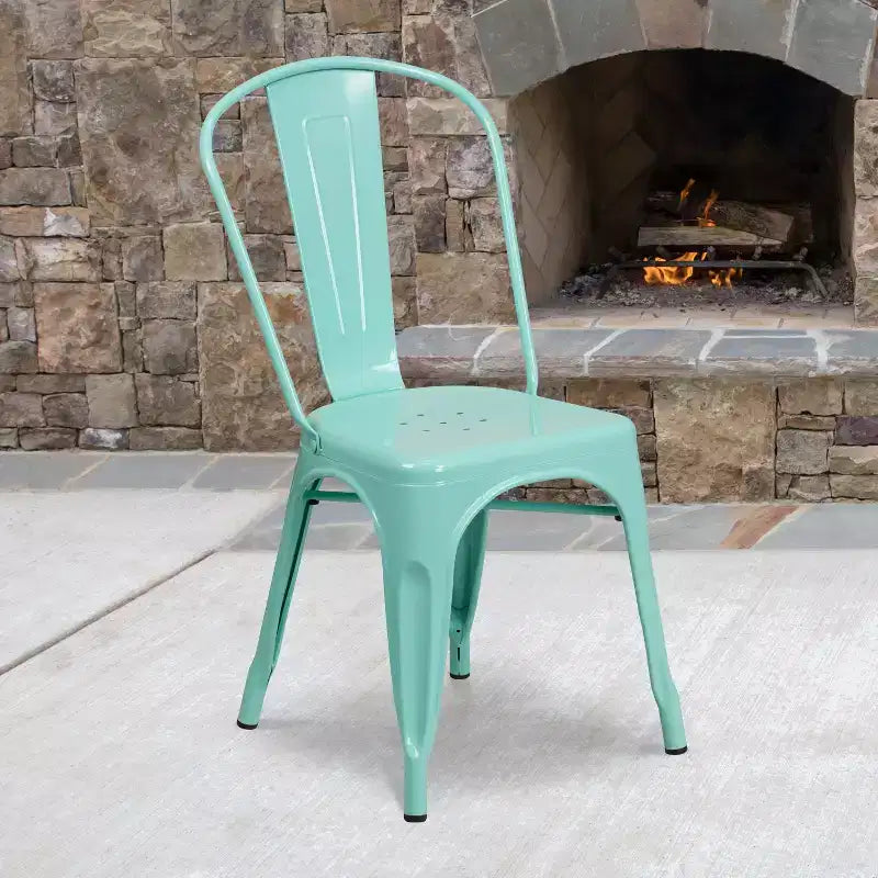 Chaise empilable Flash Furniture de qualité commerciale en métal pour l'intérieur et l'extérieur