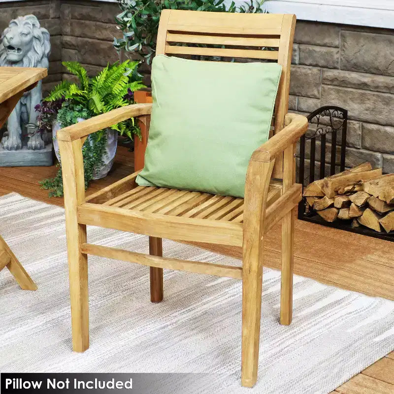 Fauteuil d'extérieur en bois de teck massif Sunnydaze avec finition teintée claire et lattes - Marron clair