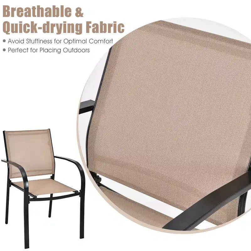 Costway Lot de 2 chaises de salle à manger empilables avec accoudoirs pour jardin, terrasse, marron