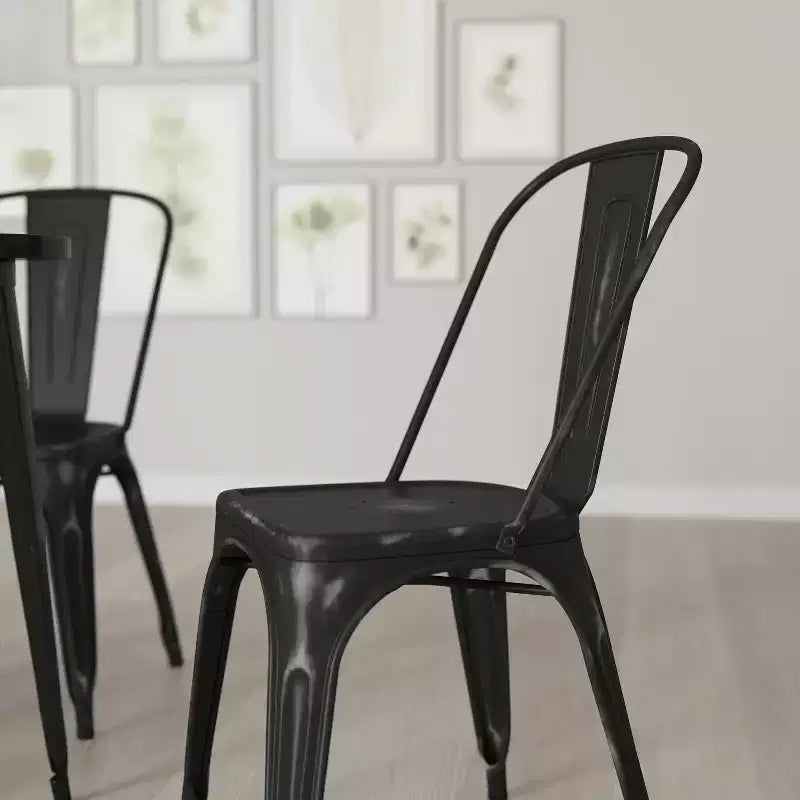 Chaise de salle à manger empilable en métal Merrick Lane Banks, intérieur/extérieur, avec dossier à une latte et finition poudrée vieillie
