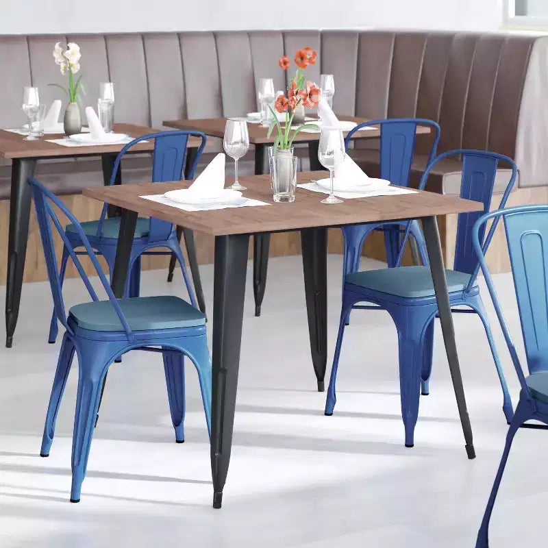 Flash Furniture Perry Chaise empilable en métal de qualité commerciale pour l'intérieur et l'extérieur avec assise en polystyrène tout temps