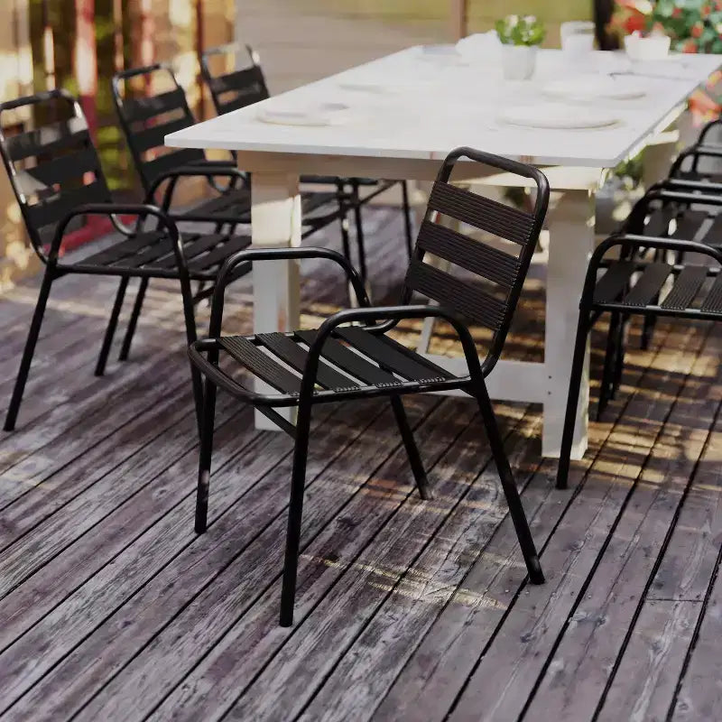 Chaise empilable de restaurant commerciale Flash Furniture Lila en métal, pour intérieur et extérieur, avec dossier et accoudoirs à triple latte métallique