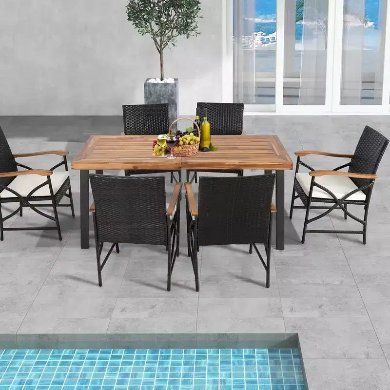 Costway Chaises de salle à manger en résine tressée 2/4 pièces avec coussins souples zippés Fauteuils Balcon