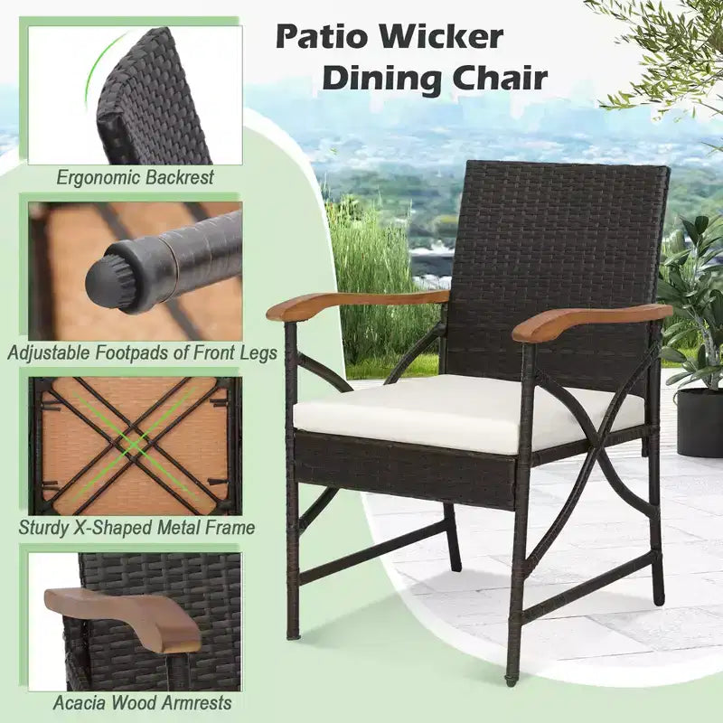 Costway Chaises de salle à manger en résine tressée 2/4 pièces avec coussins souples zippés Fauteuils Balcon
