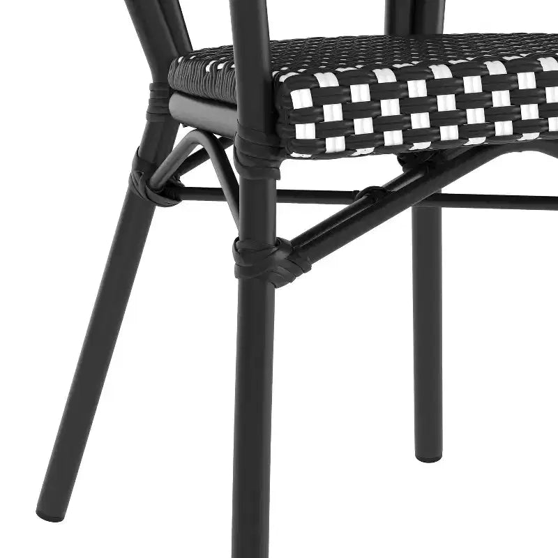 Lot de 4 chaises bistrot Lourdes Thonet empilables avec accoudoirs, en rotin PE et cadre en aluminium, pour l'intérieur et l'extérieur, de la marque Flash Furniture