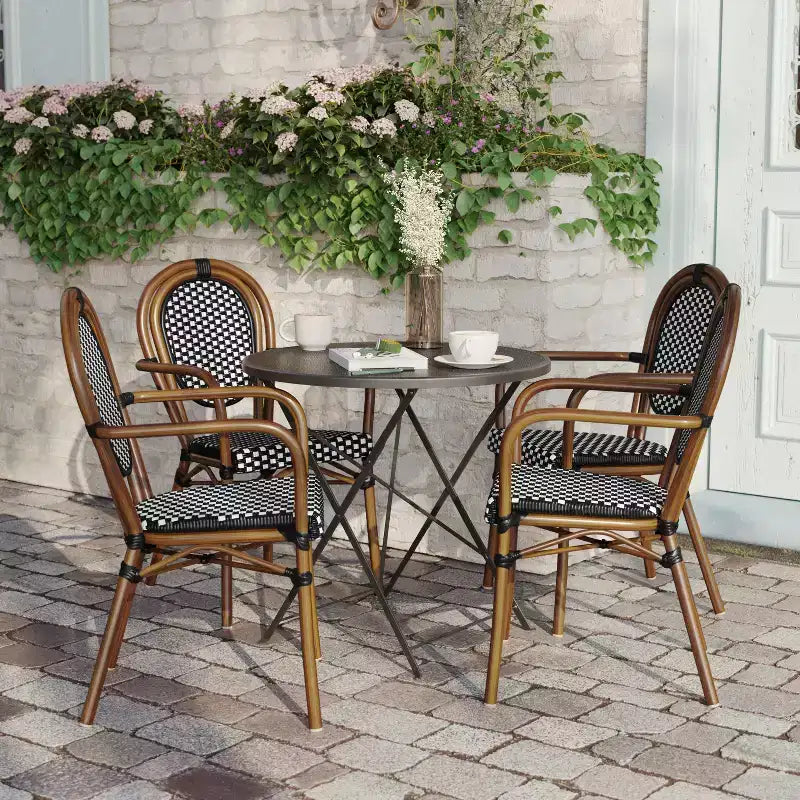 Lot de 4 chaises bistrot Lourdes Thonet empilables avec accoudoirs, en rotin PE et cadre en aluminium, pour l'intérieur et l'extérieur, de la marque Flash Furniture