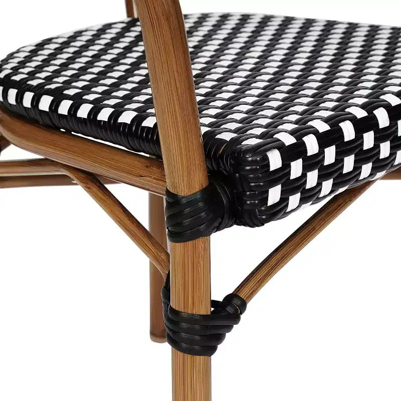 Lot de 4 chaises bistrot Lourdes Thonet empilables avec accoudoirs, en rotin PE et cadre en aluminium, pour l'intérieur et l'extérieur, de la marque Flash Furniture