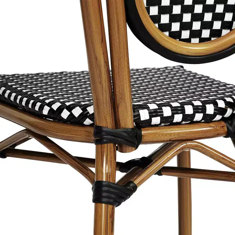 Lot de 4 chaises bistrot empilables Lourdes Flash Furniture, usage intérieur/extérieur, commercial, style Thonet, rotin PE et cadre en aluminium