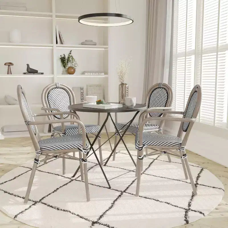 Emma & Oliver Massalia - Lot de quatre chaises de bistrot Thonet empilables avec accoudoirs, pour l'intérieur et l'extérieur, assise en textilène et cadre en métal finition bambou