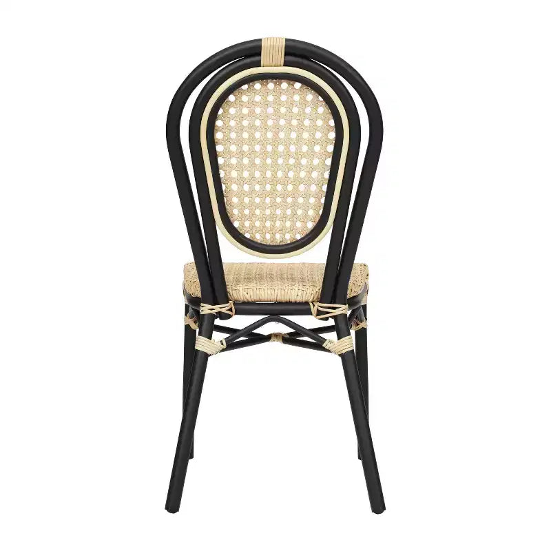 Chaise de bistrot empilable Thonet Merrick Lane Toulon, assise en rotin synthétique et structure métallique pour usage intérieur/extérieur