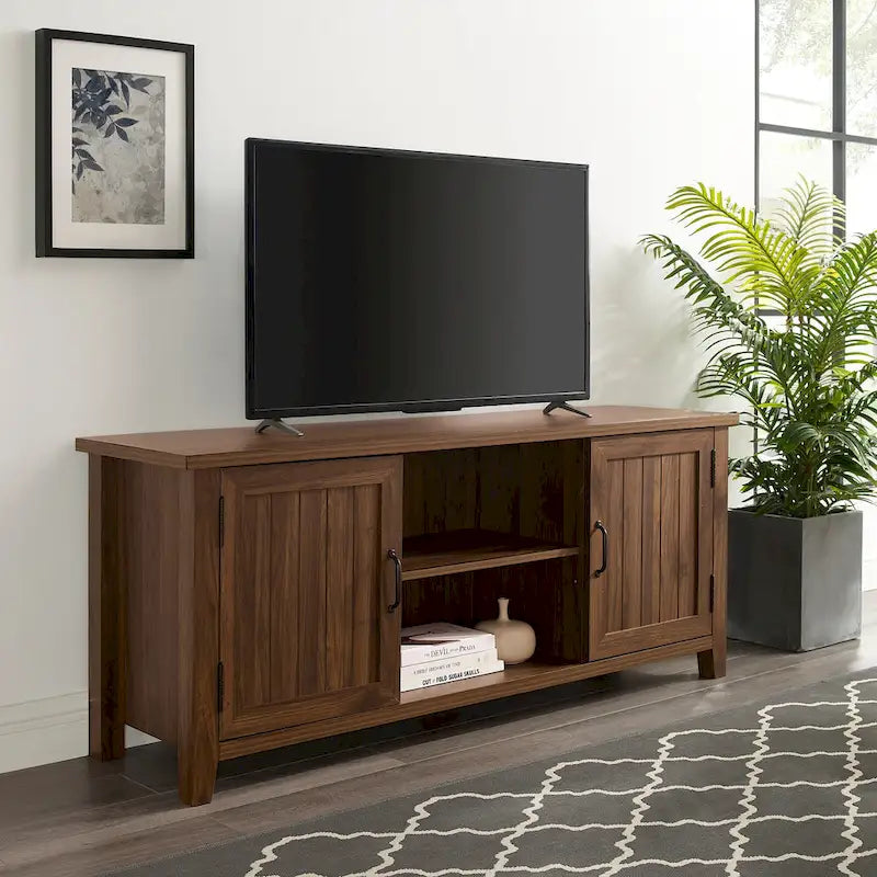 Meuble TV avec portes rainurées de 58 pouces Middlebrook Wind Gap