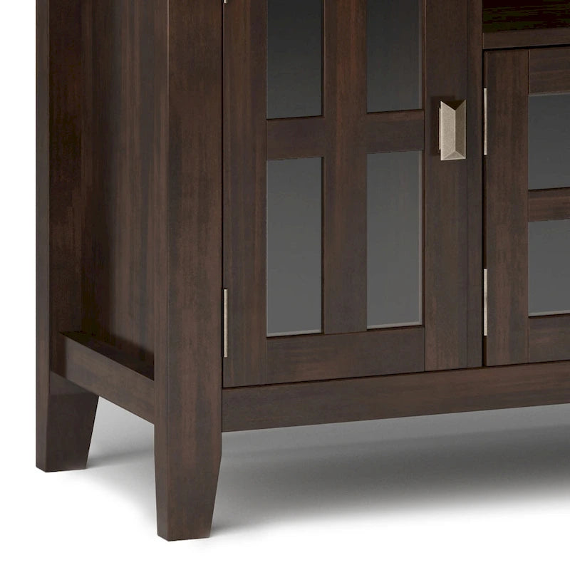 Meuble TV/Média en bois massif WYNDENHALL Stratford, 183 cm de large, pour téléviseurs jusqu'à 80 po