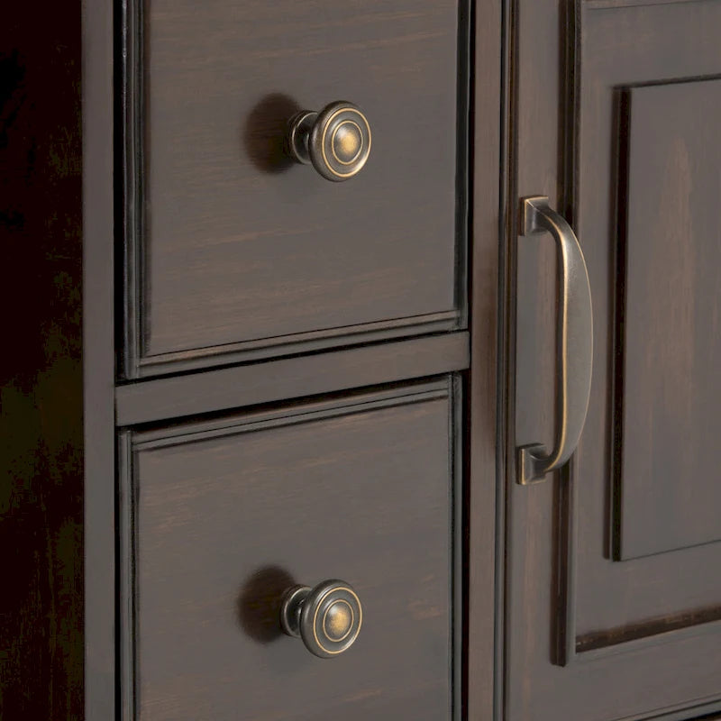 WYNDENHALL Hampshire Meuble TV multimédia traditionnel en BOIS MASSIF de 72 pouces de large pour téléviseurs jusqu'à 80 pouces - 72l x 18p x 24h