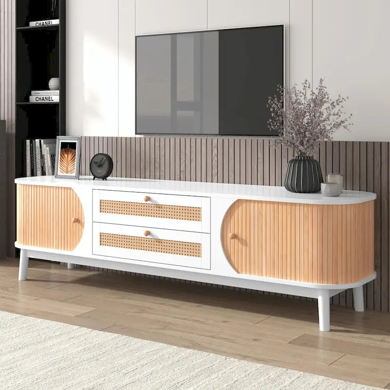 Meuble TV de style ferme moderne avec pieds en bois massif