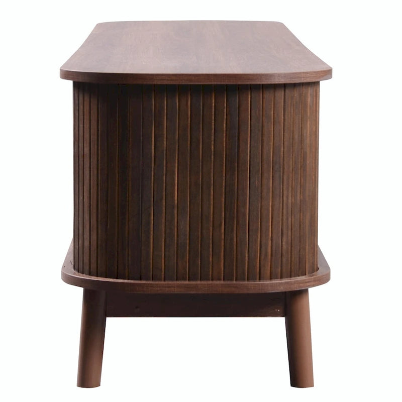 Meuble TV de style ferme moderne avec pieds en bois massif