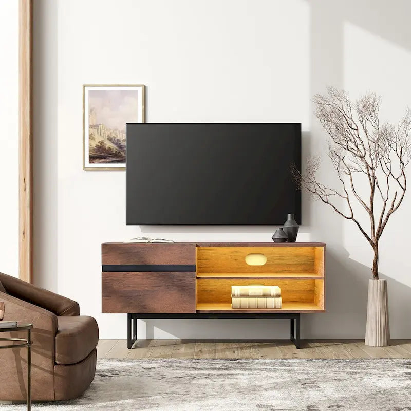 Meuble TV moderne WAMPAT pour téléviseur jusqu'à 55 pouces avec placards de rangement