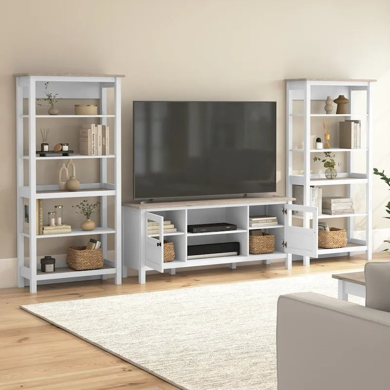 Meuble TV 60 po Mayfield Farmhouse de Bush Furniture avec bibliothèques.